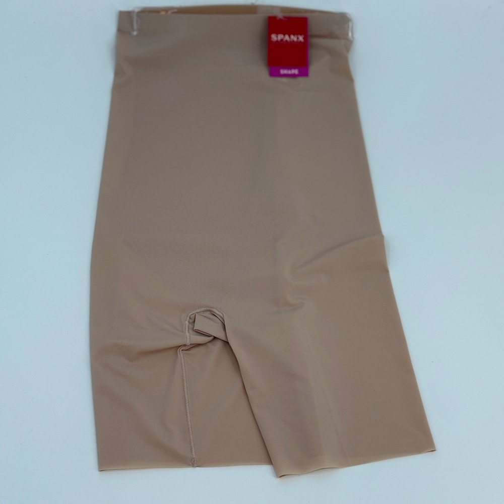 Spanx Thinstincts Shapewear Womens Medium Soft Nude High Waisted Shorts 10006R